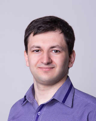 Віталій Владов